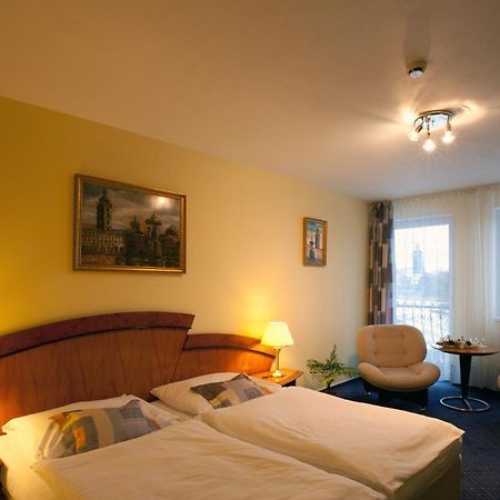 Hotel Savoy Чеське Будєйовіце Екстер'єр фото