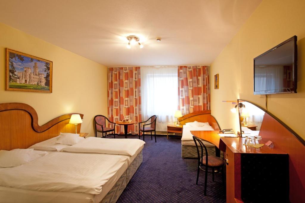 Hotel Savoy Чеське Будєйовіце Екстер'єр фото